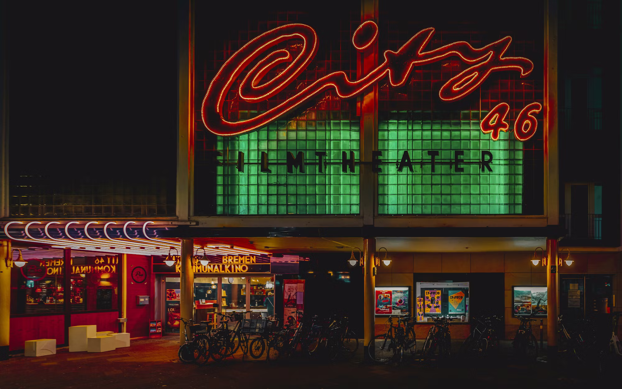 Navigating the Future of Shopping: Trends and Innovations in Retail